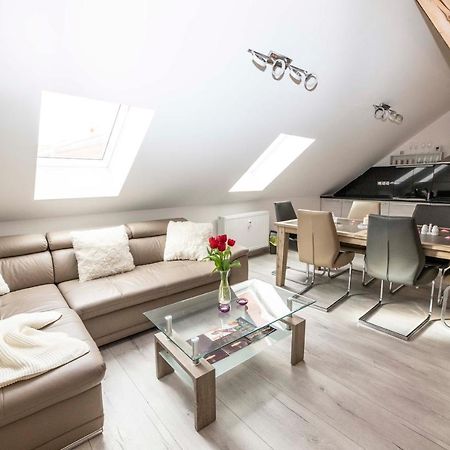 Vip Suite Hotel Heinz Dobris Dış mekan fotoğraf